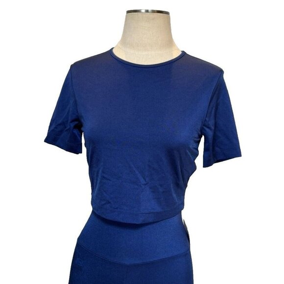 Wolford The Workout 2 Piece Top & Shorts Color: Sodalite Blue Size Medium - Picture 2 of 4
